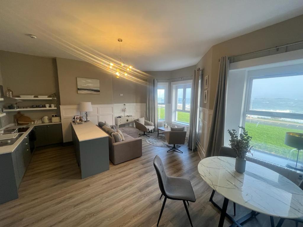 Apartament No 6 Sea Whisper Portrush Zewnętrze zdjęcie